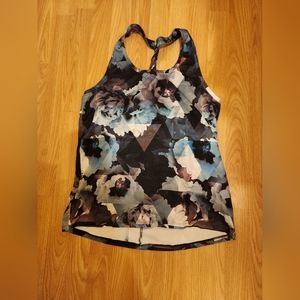 Large athletic tank by Move with Ardene